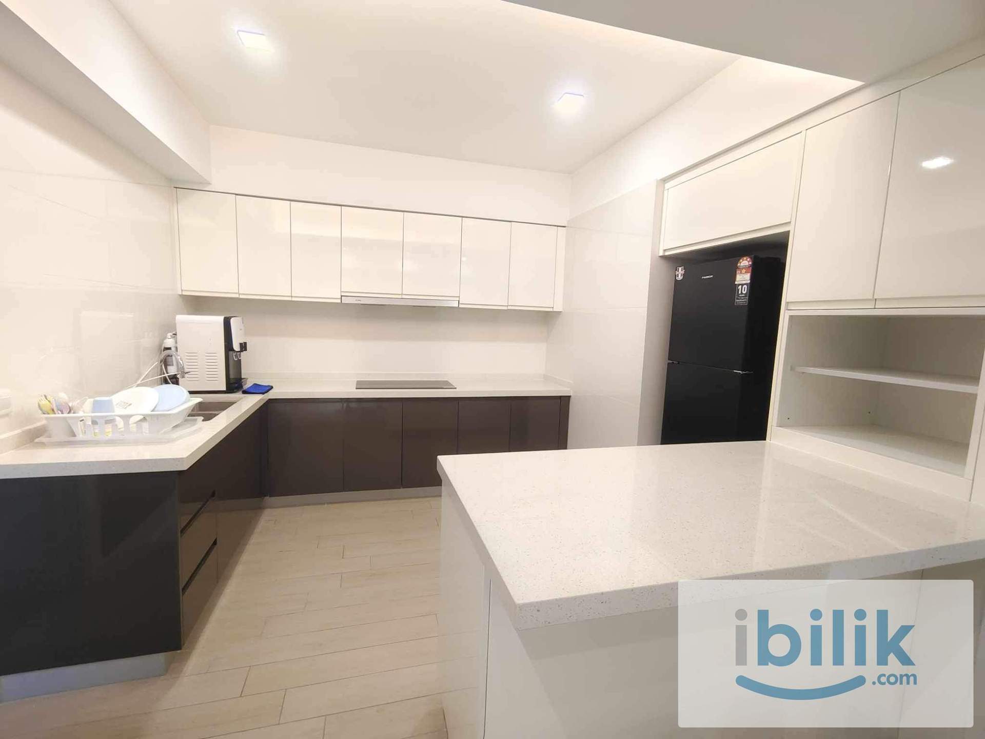 Premium Master room, Utilities Included - Image 2