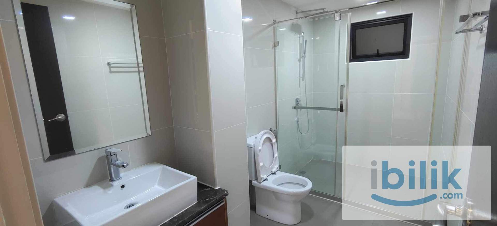 Premium Master room, Utilities Included - Image 4
