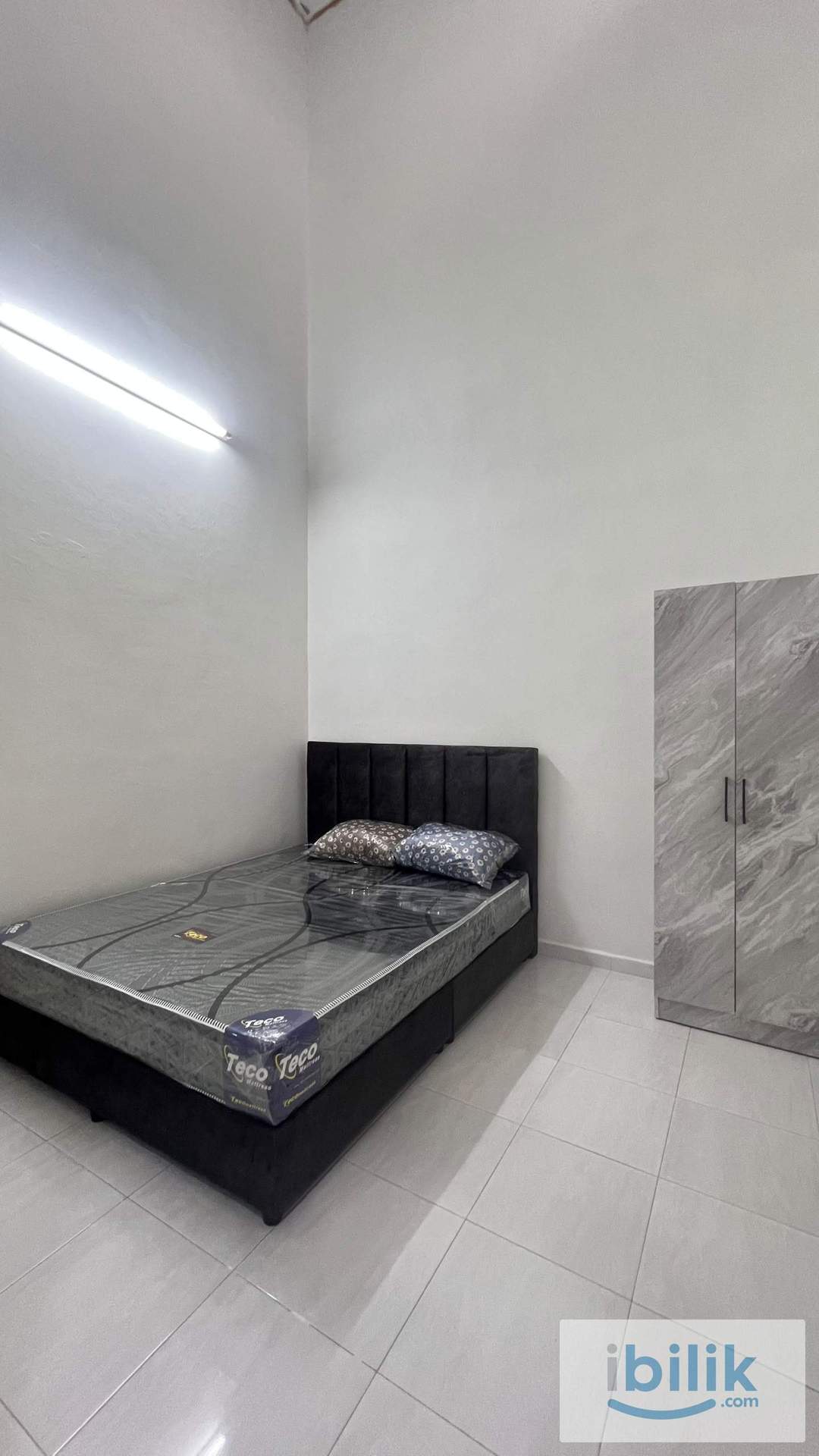 Fully furnished bedrooms - Image 1