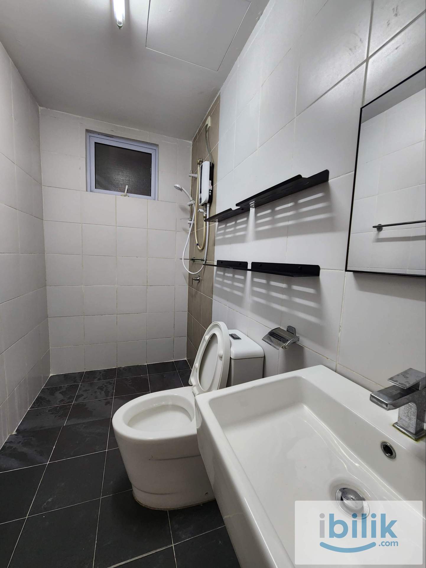 Balcony Room - Image 5