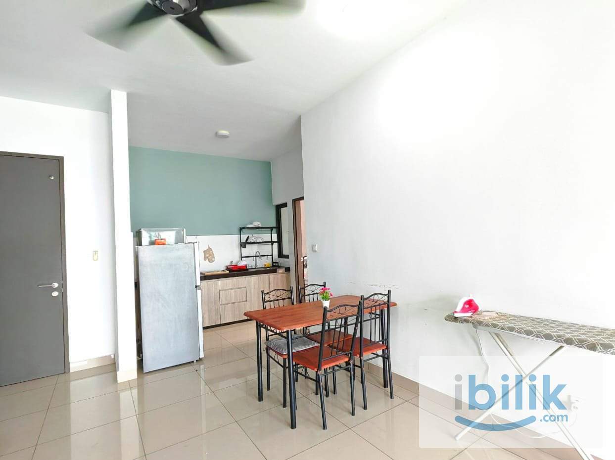 {Free 1 Month Rental & 1 Month Deposit Only} Female Medium Room at The Henge Kepong, MRT Metro Prima, Kepong GI, Aeon - Image 5
