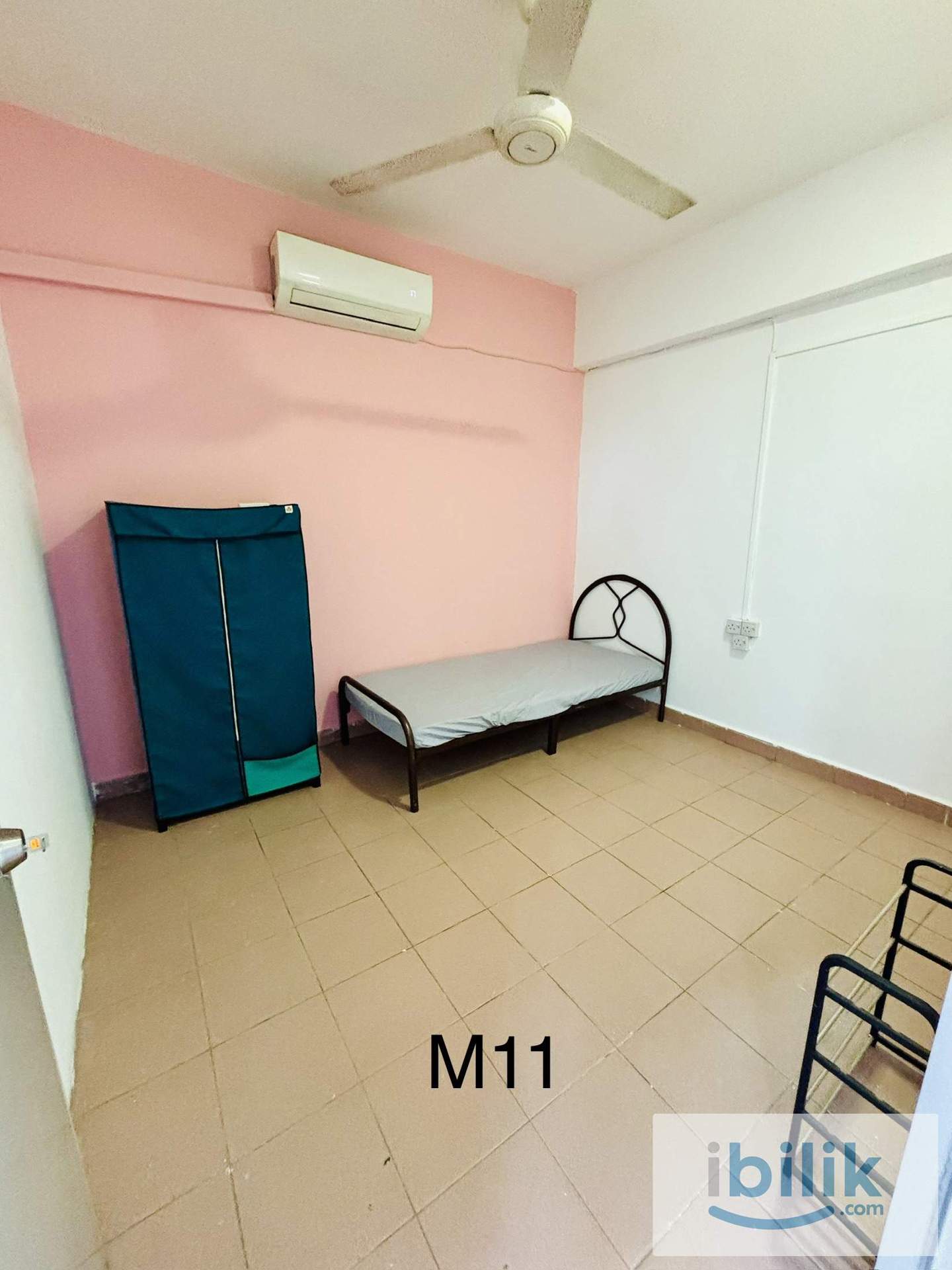female unit room for rent at puchong  - Image 5