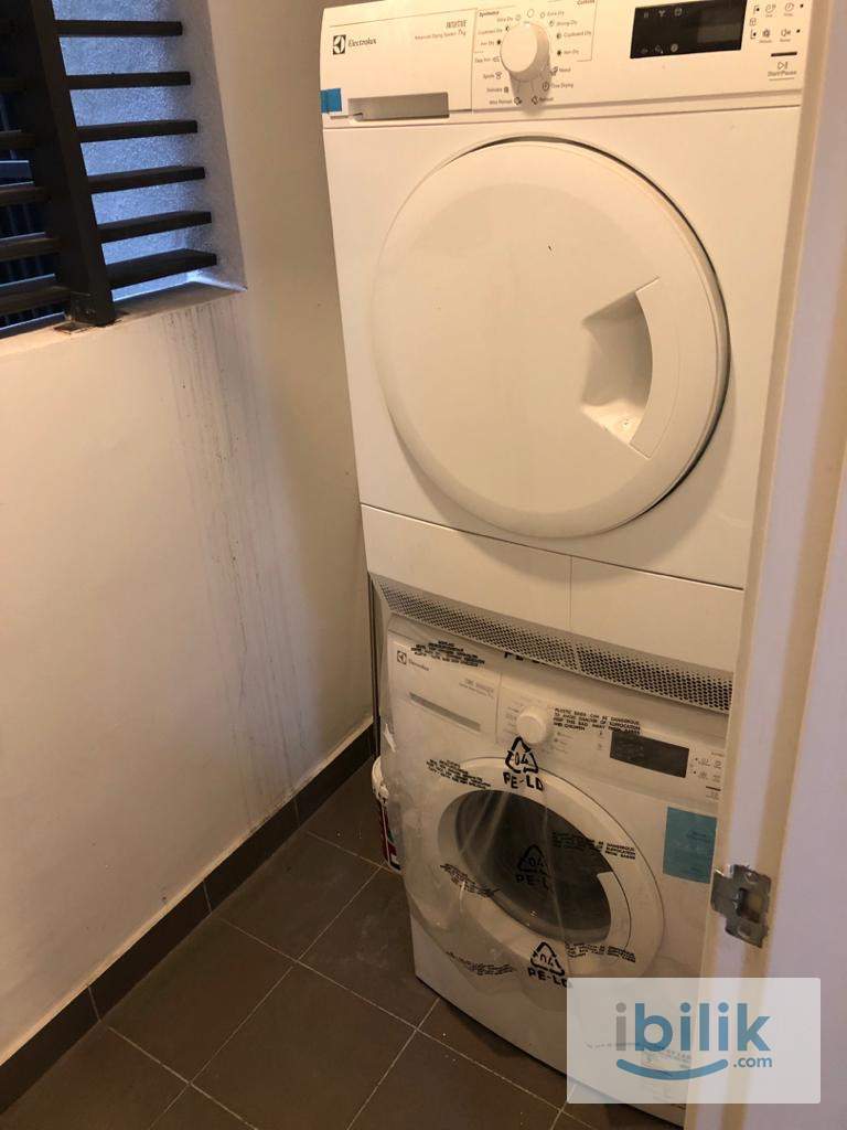 Single Room @ M Astra - Non Partition Unit - Free Utilities - Brand New Unit - Image 3