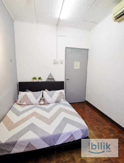 [Walking Distance to UCSI] Taman Connaught Cozy Medium Room for Rent - Image 1