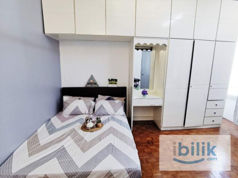 2 mins to MRT Shuttle - Big Medium Room with Balcony at Taman Connaught Cheras - Image 2