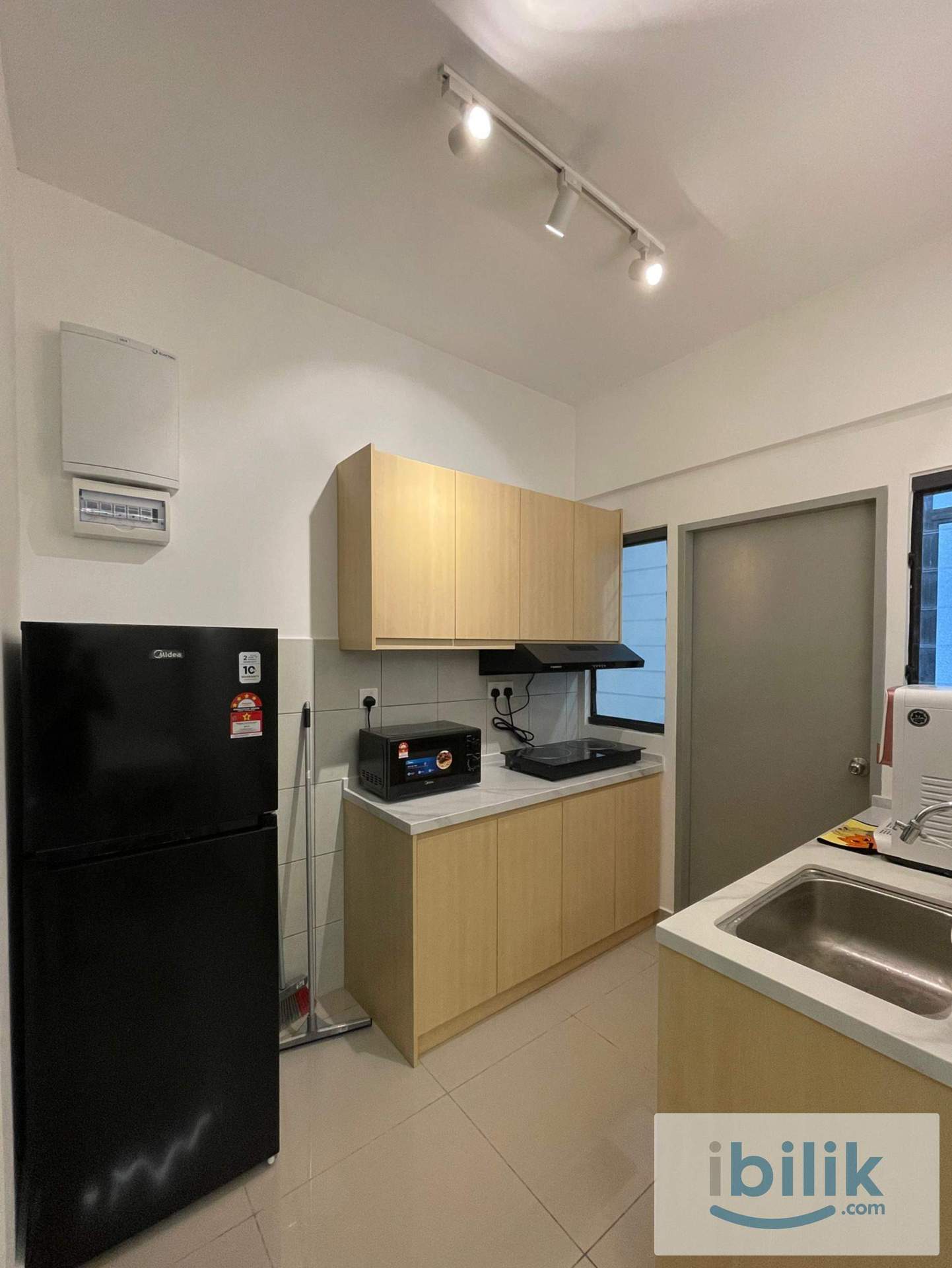 Vierra Residence Middle room, Bukit Jalil - Image 4