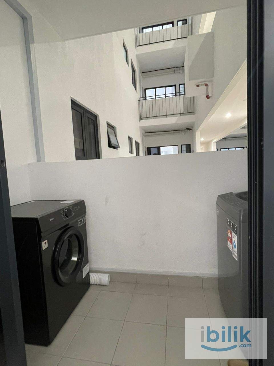 Skyline Pudu Middle room - Image 3
