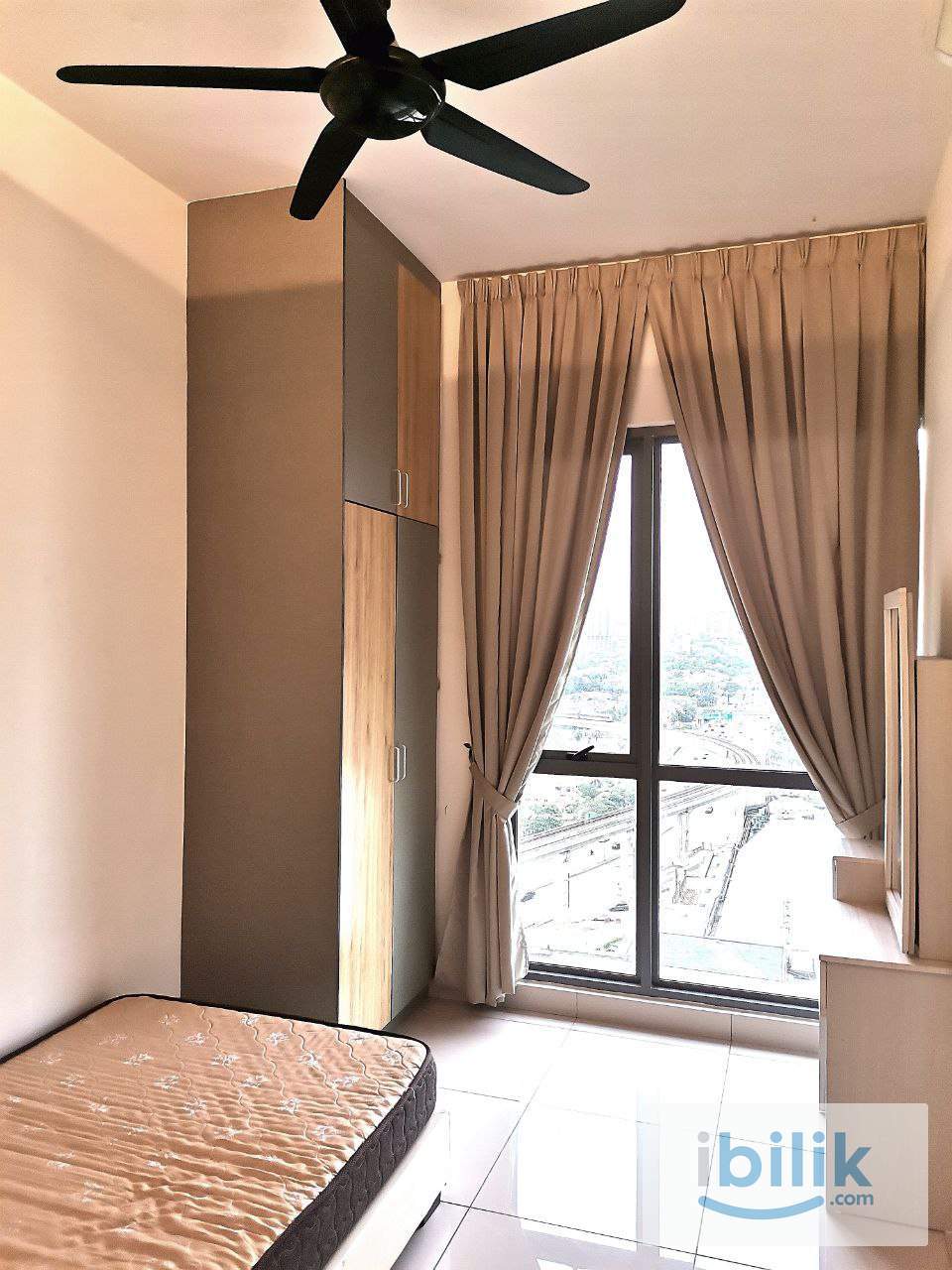 Da Men Sunway Subang USJ1 UOA Business Park - Premium Female Room For Rent - Image 1