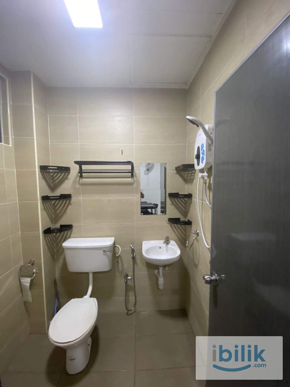 Single Room To Rent Kota Kemuning Bukit Rimau - Image 4