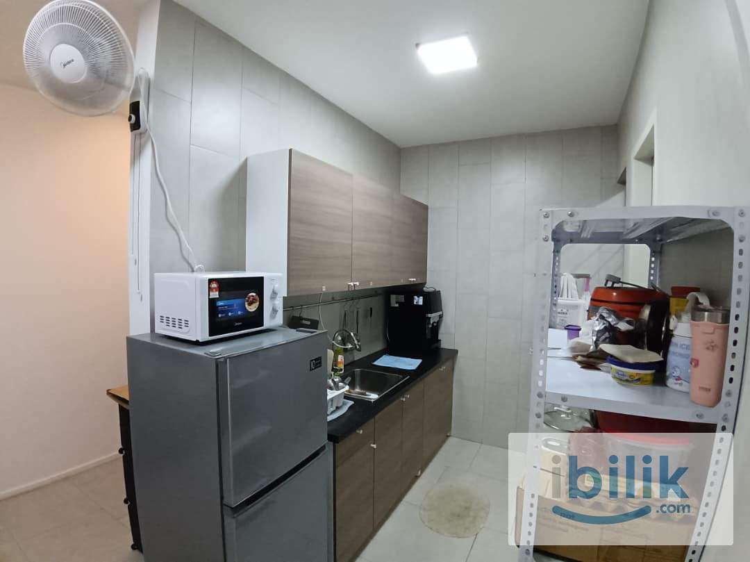Geo Bukit Rimau Middle Room with 1 Covered CP To Let Kota Kemuning  - Image 4