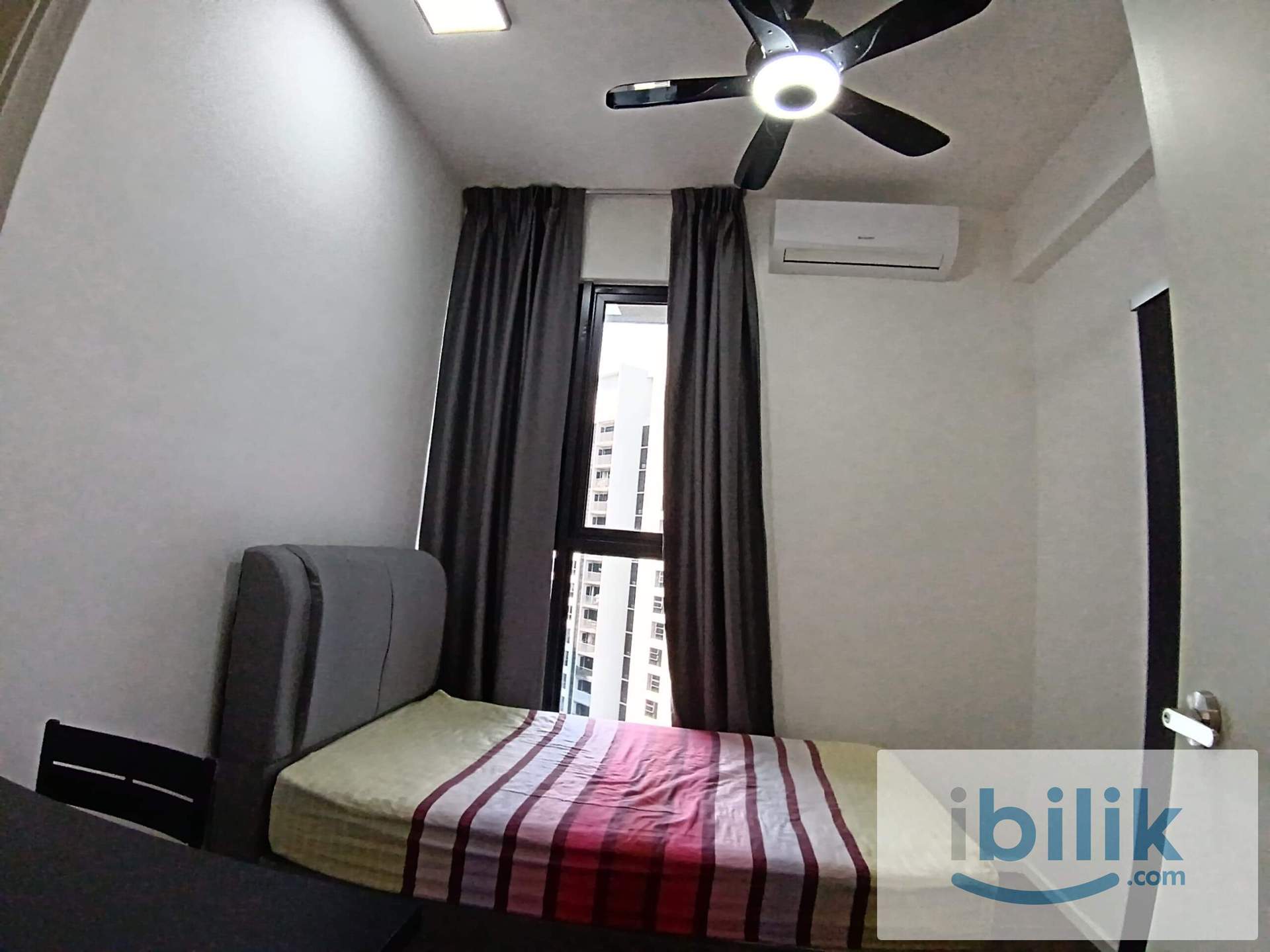 Geo Bukit Rimau Condo Middle Room With 1 CP - Image 1