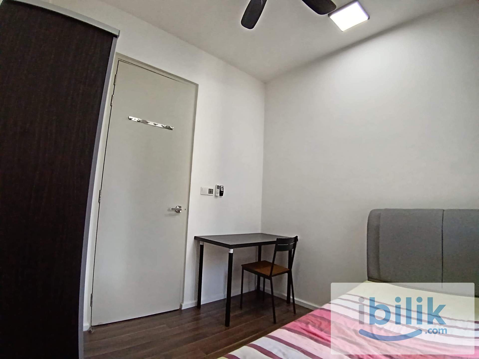 Geo Bukit Rimau Condo Middle Room With 1 CP - Image 2