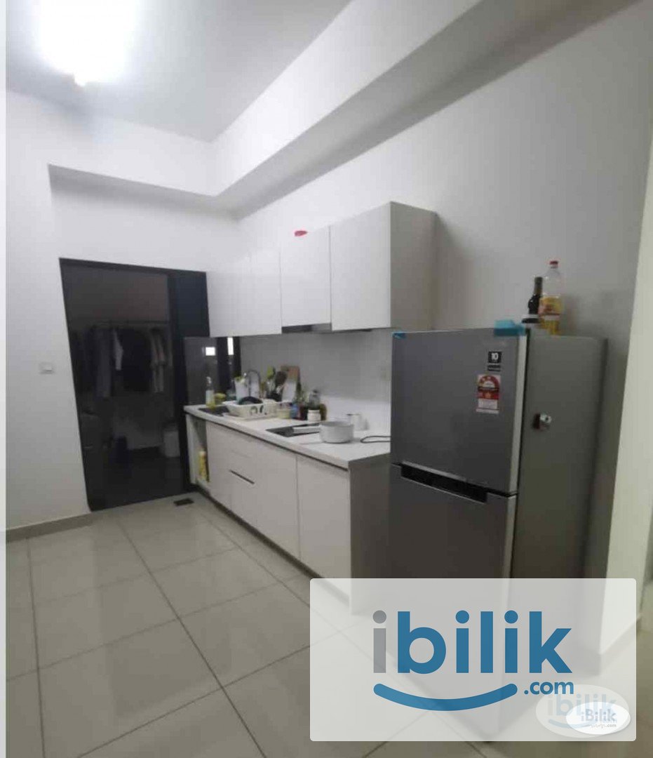 ⭐Fully Furnished-Unit⭐Middle Room at Glomac Centro, Bandar Utama - Image 3