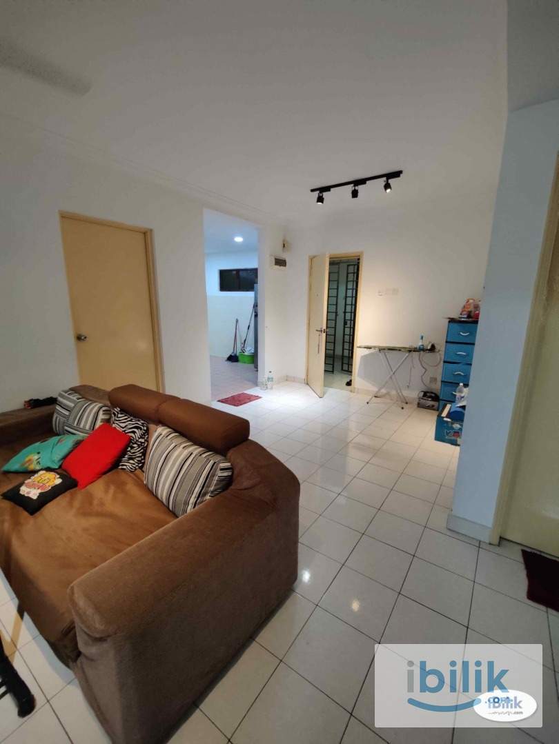 ⭐Female-Unit with Coway Fan Room⭐ Single Room at Palm Spring, Kota Damansara - Image 3