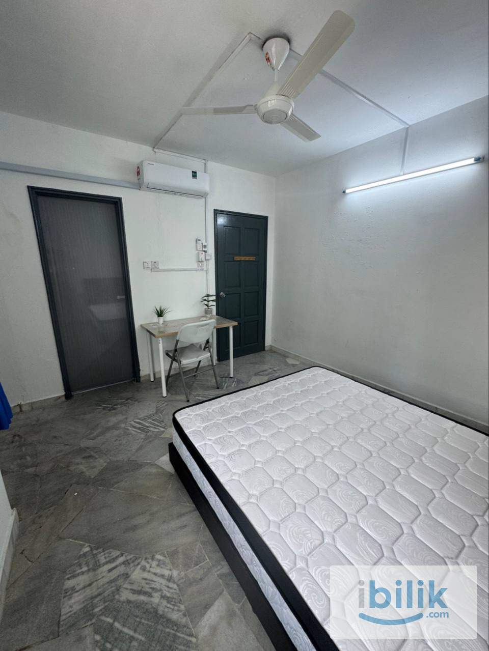 Master Room, De Tropicana, Kuchai Lama [MALE UNIT, Walking Distance to MRT, NSK, 2-Stops to TRX] - Image 3