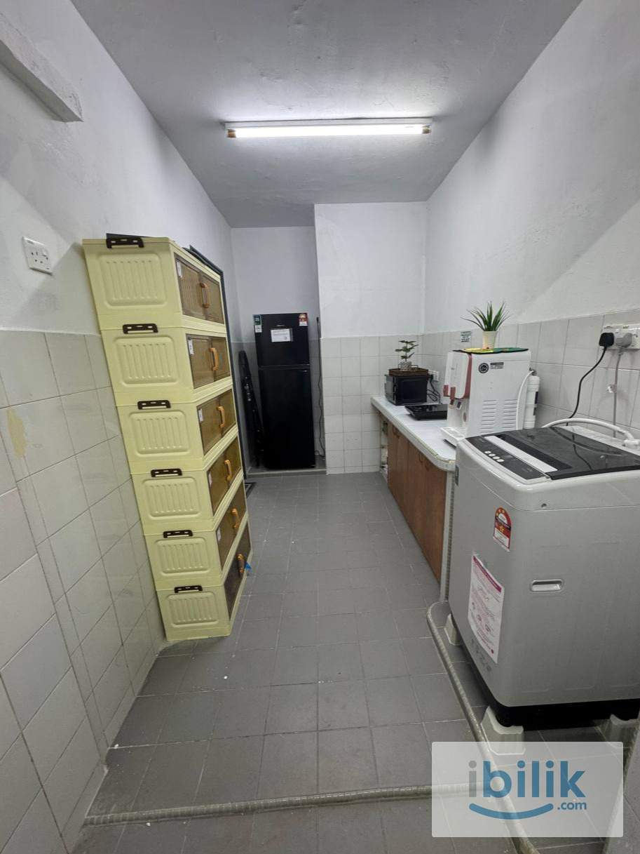 Single Room,De Tropicana,Kuchai Lama [MALE UNIT, Walking Distance to MRT, NSK, 2-Stops to TRX] - Image 3