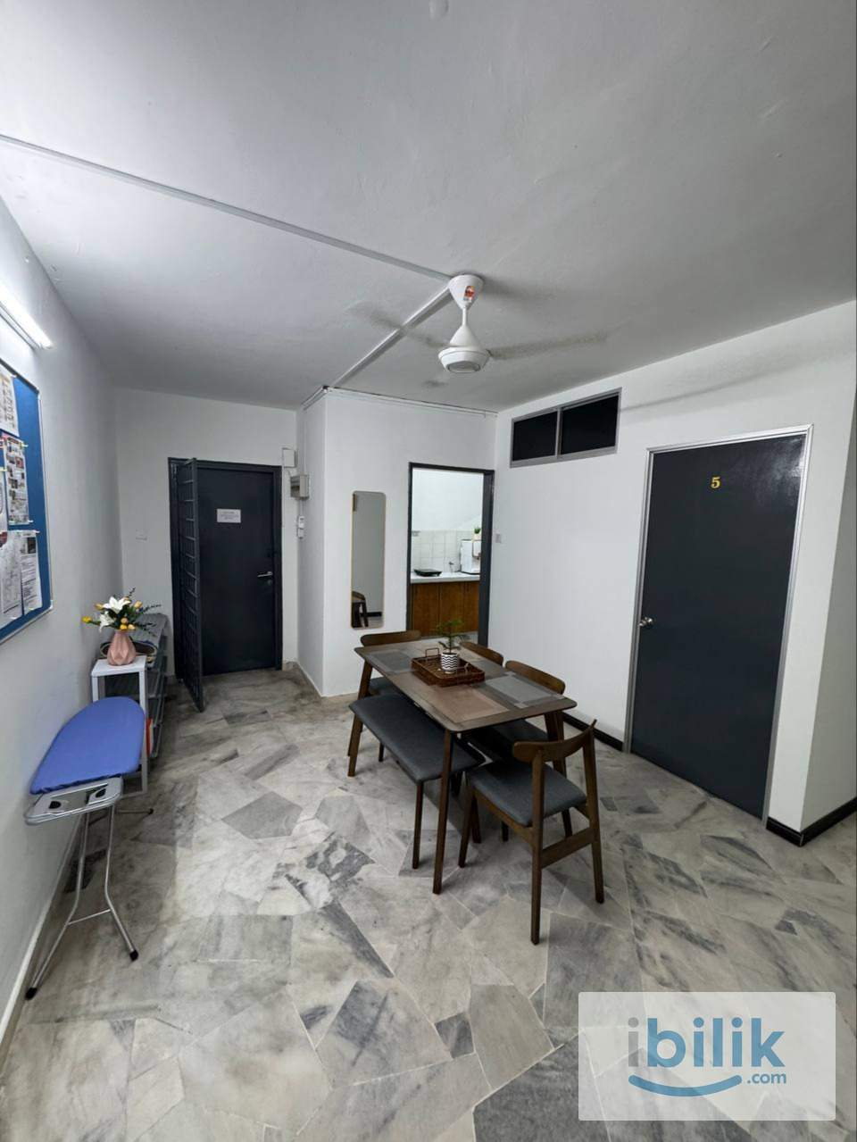 Single Room,De Tropicana,Kuchai Lama [MALE UNIT, Walking Distance to MRT, NSK, 2-Stops to TRX] - Image 7