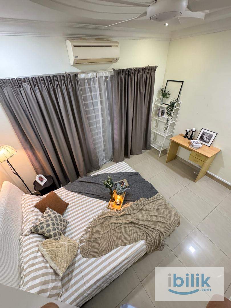 Cozy middle room for rent - Image 2
