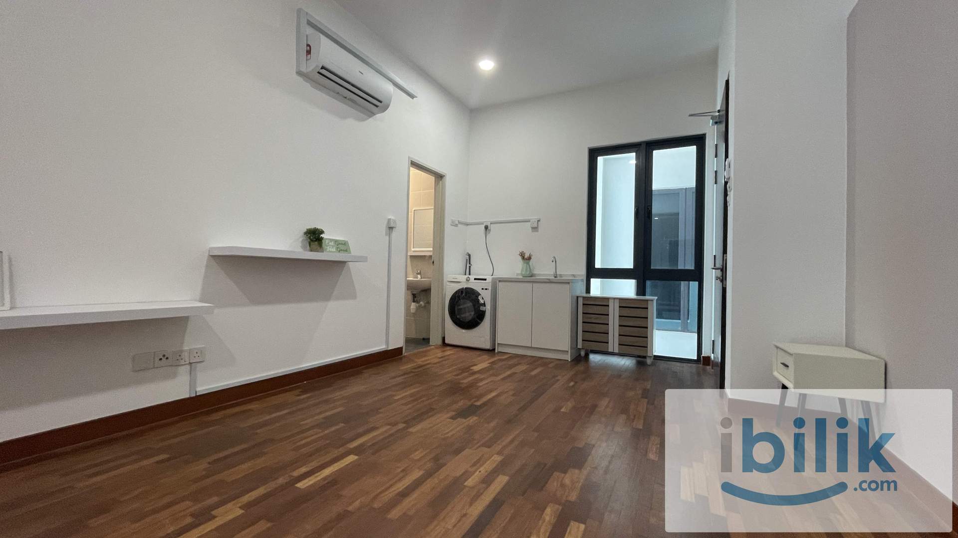 Studio Room - Image 4