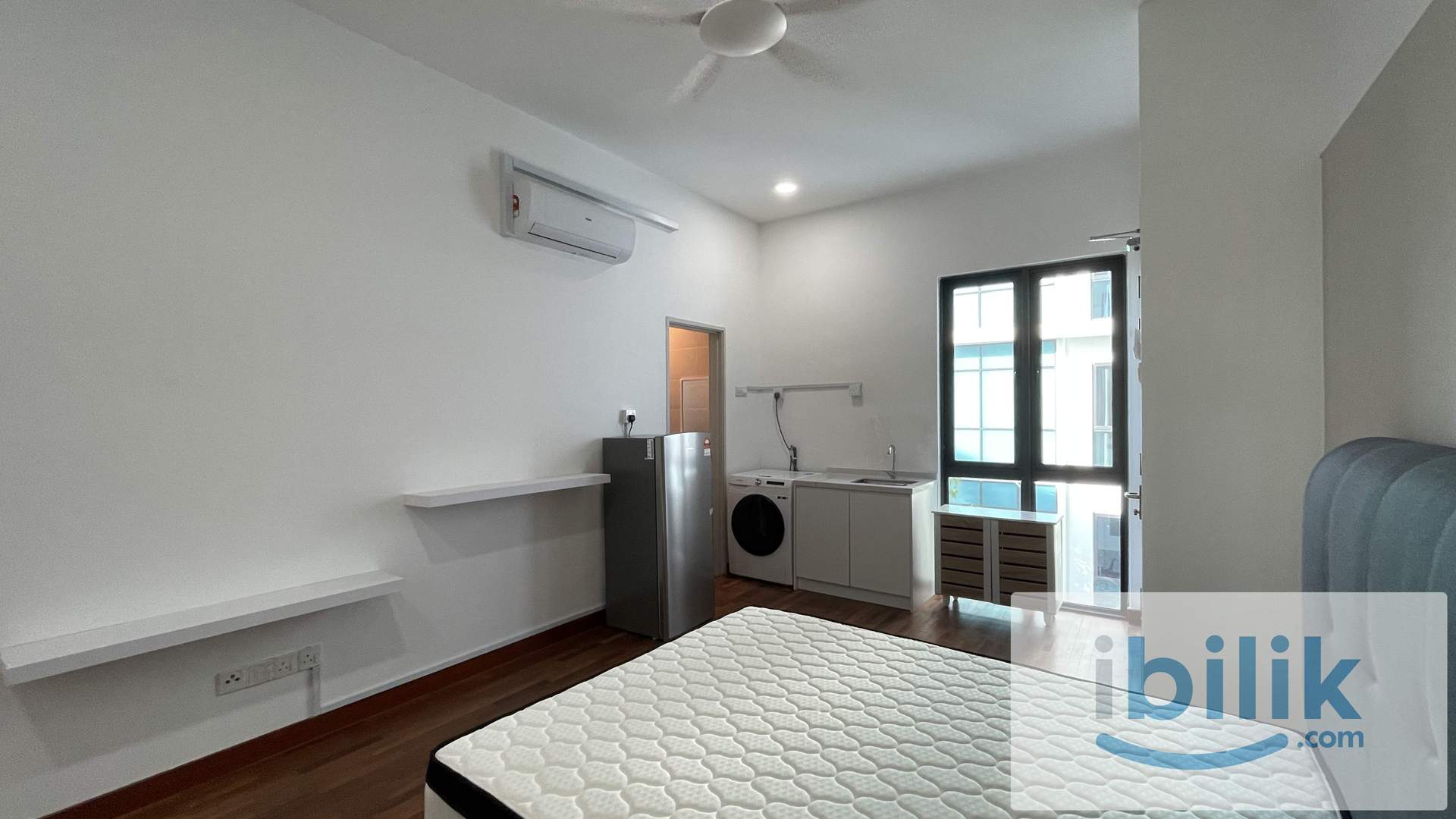 Studio Room - Image 7