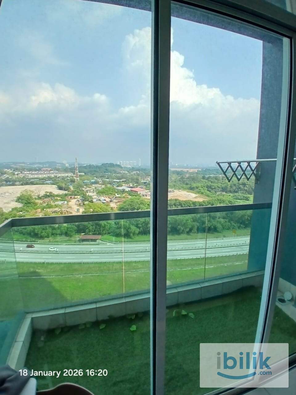 Balcony Room at Puchong, Selangor (All Inclusive - Wifi, Electricity, Water) - Female Unit  - Image 5