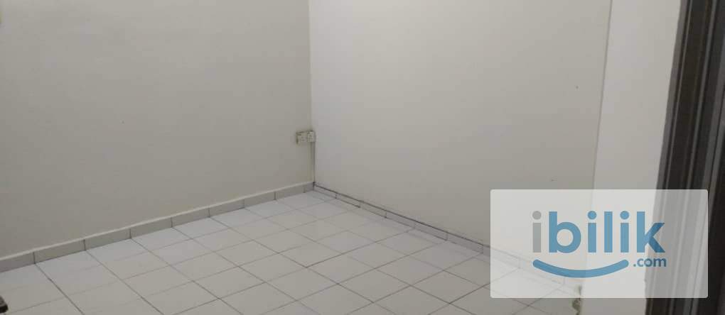 Master Room for Rent - Image 3