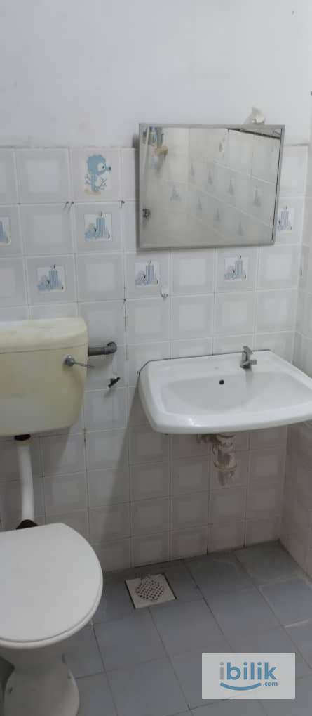 Master Room for Rent - Image 4