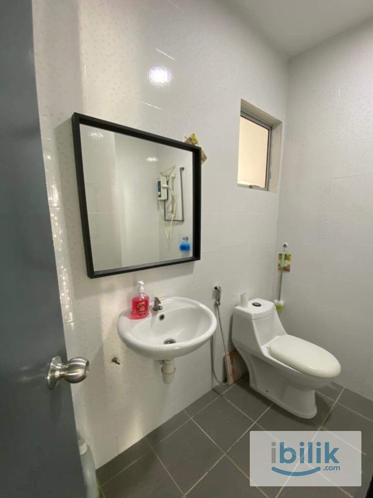 Cozy middle room (female only) for rent at Mahkota Garden Cheras (UTAR/ UCSI COLLEGE/ AEON / Sungai Long) - Image 4