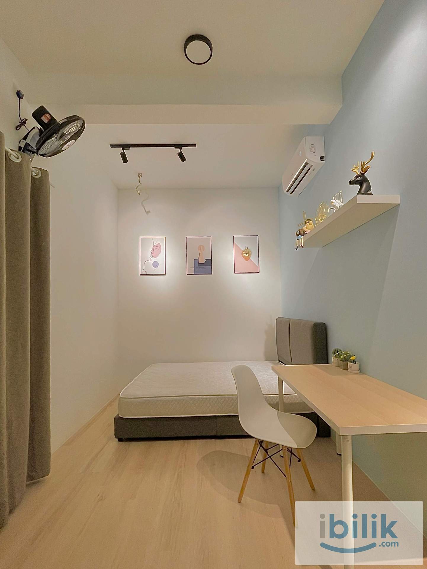 Cozy middle room (female only) for rent at Mahkota Garden Cheras (UTAR/ UCSI COLLEGE/ AEON / Sungai Long) - Image 1