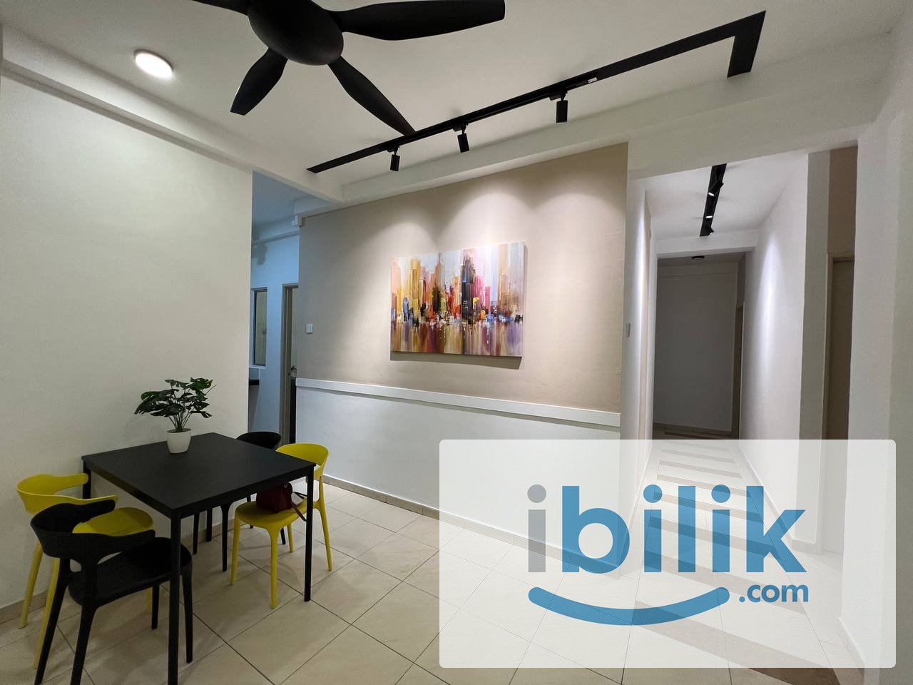 Casa Subang Female Muslim Middle Room - Right infront BRT South Quay - Image 3