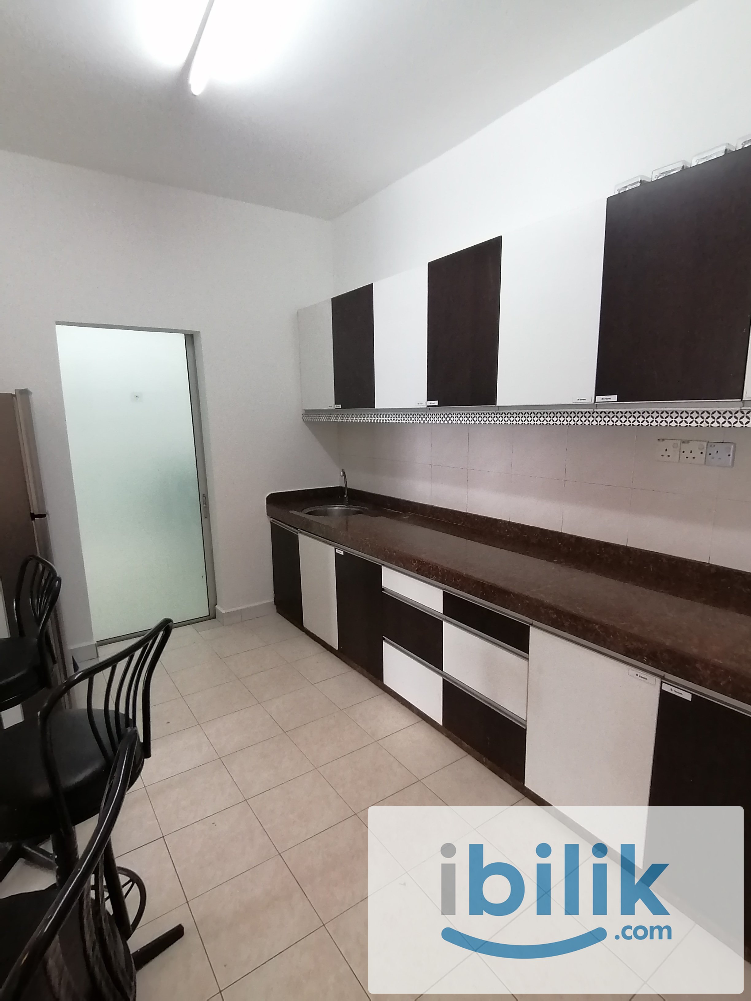 ==Limited Unit==Balcony Bedroom for Rent at SURIAMAS Condominium - Image 4