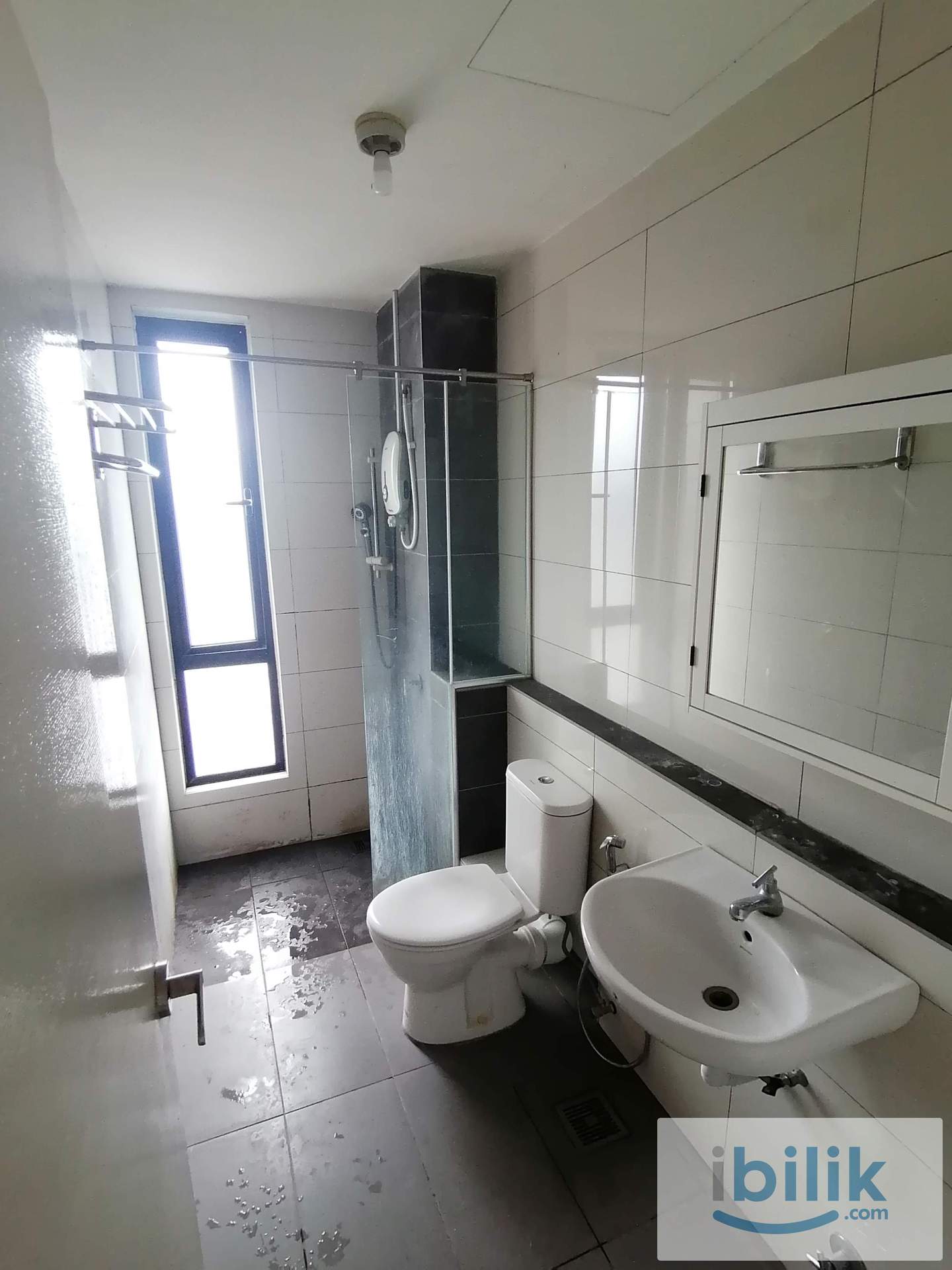 ==Chinese Only==Single Room for Rent at 👉 Taman pertama, walking distance to MRT - Image 2