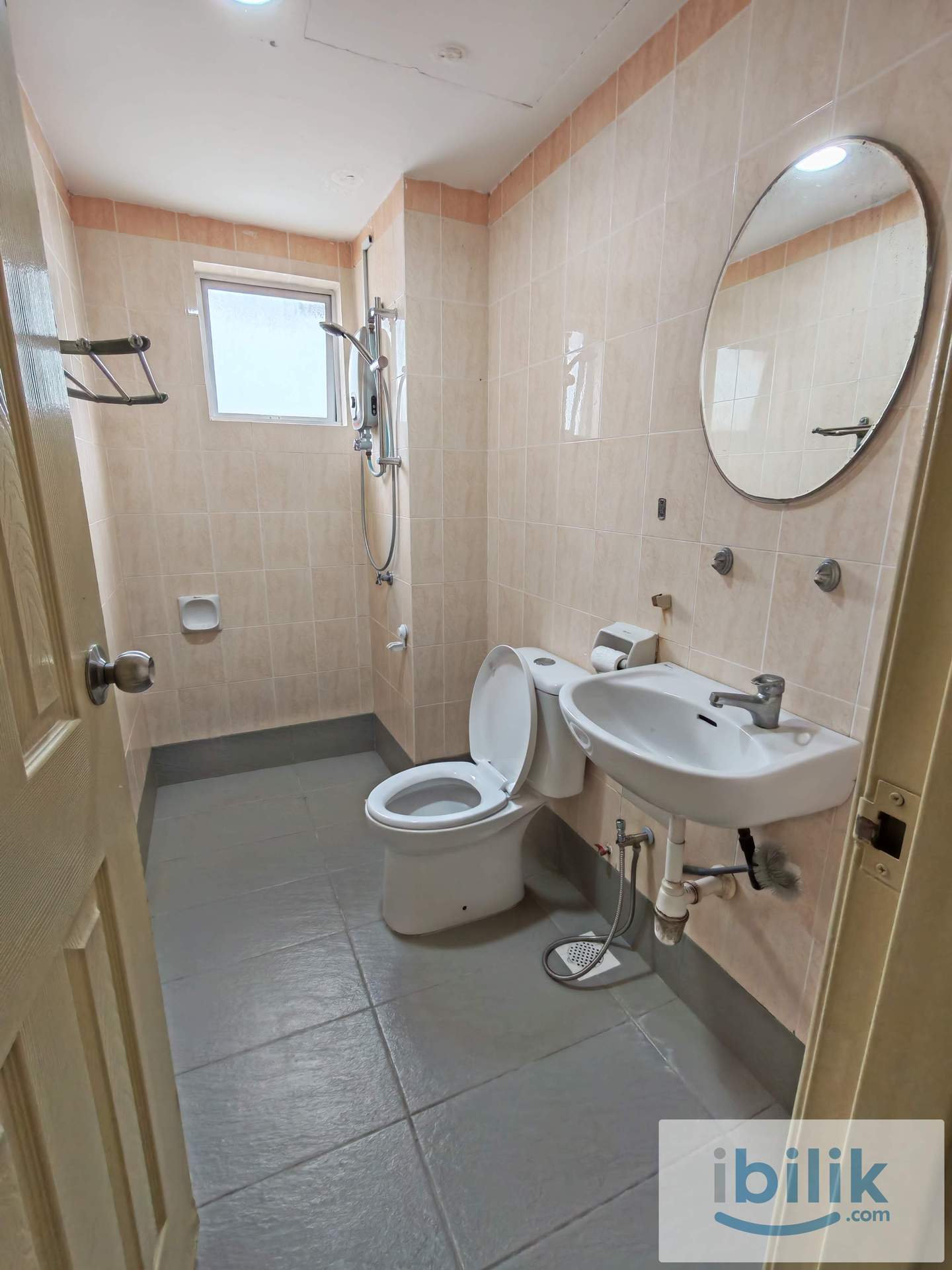 ==New Unit==Single Bedroom for rent at Suriamas Condominium  - Image 2