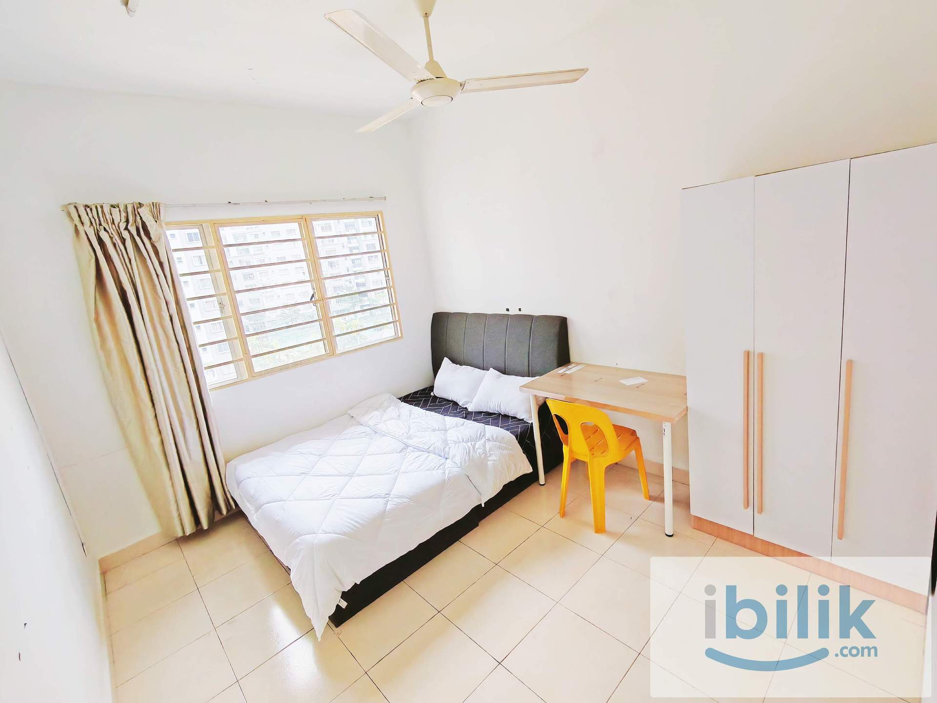 ==Mix Unit==Medium Room for Rent at SuriaMas Condominium  - Image 1