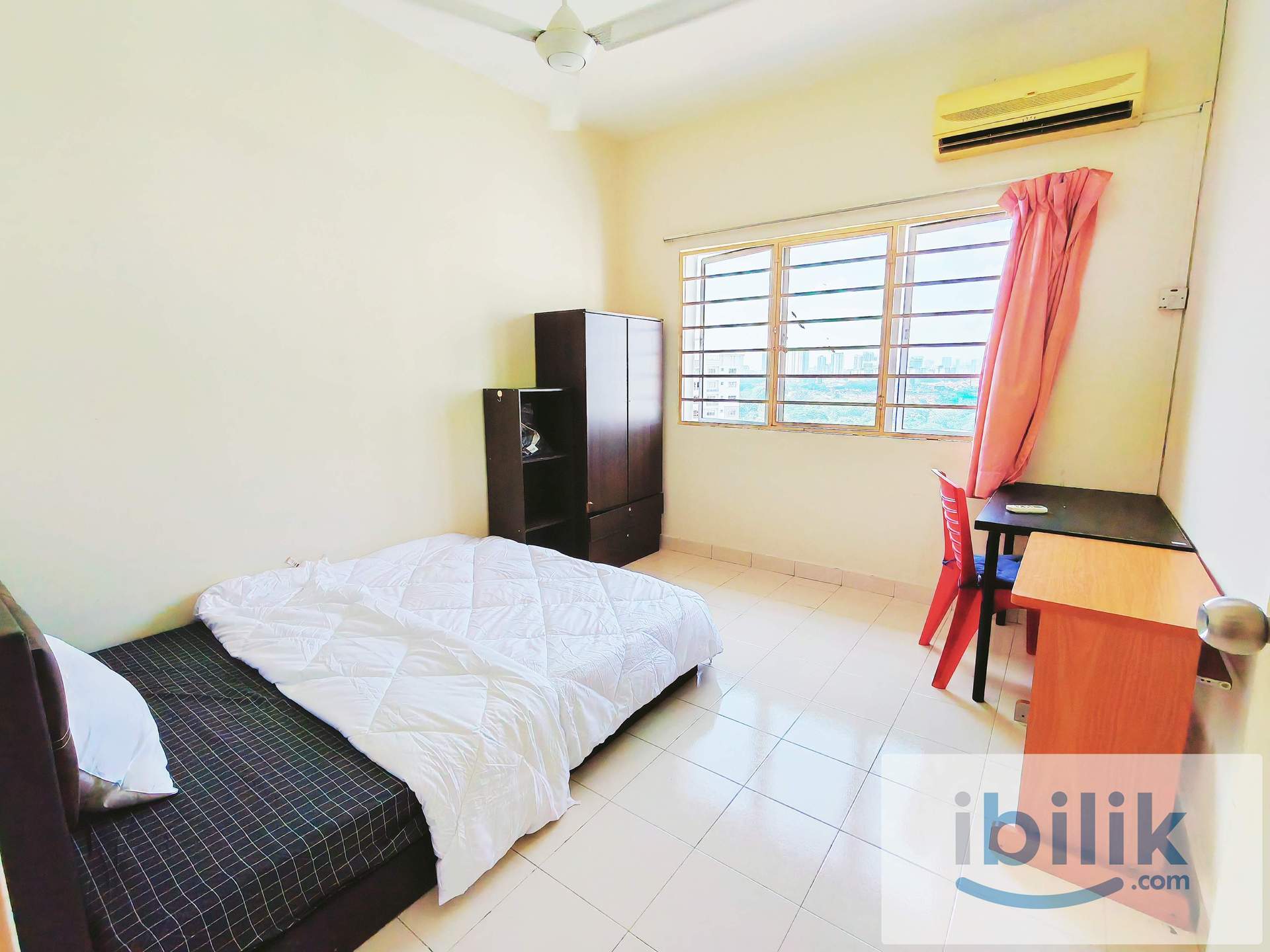 ==Mix Unit==Medium Room for Rent at SuriaMas Condominium  - Image 2