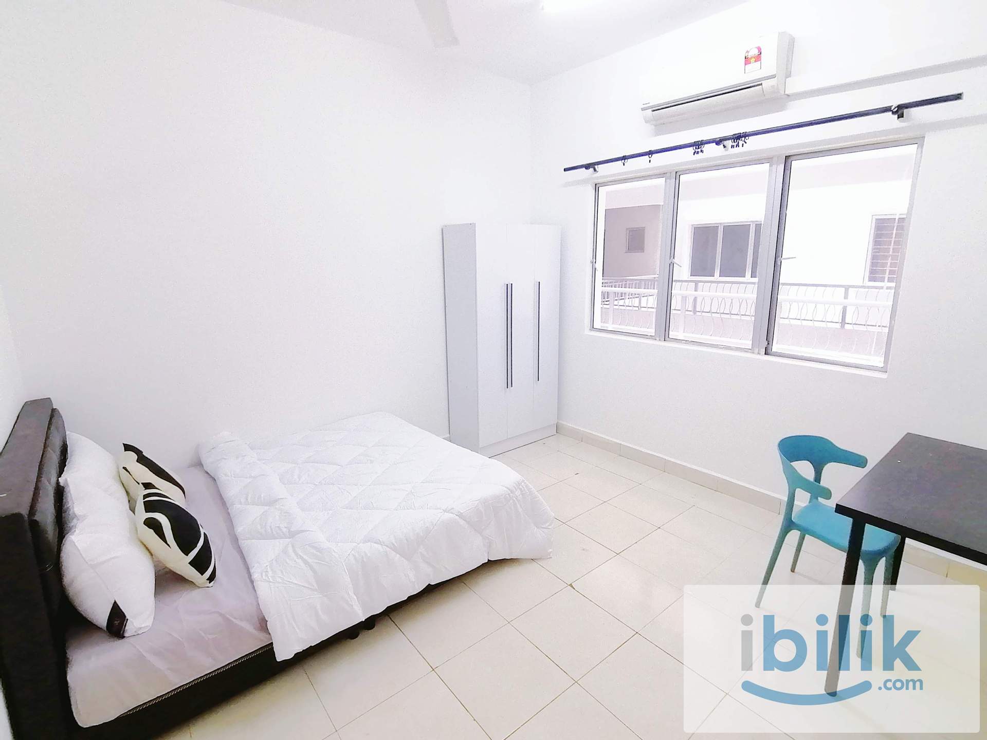==Mix Unit==Medium Room for Rent at Suriamas Condominium - Image 2