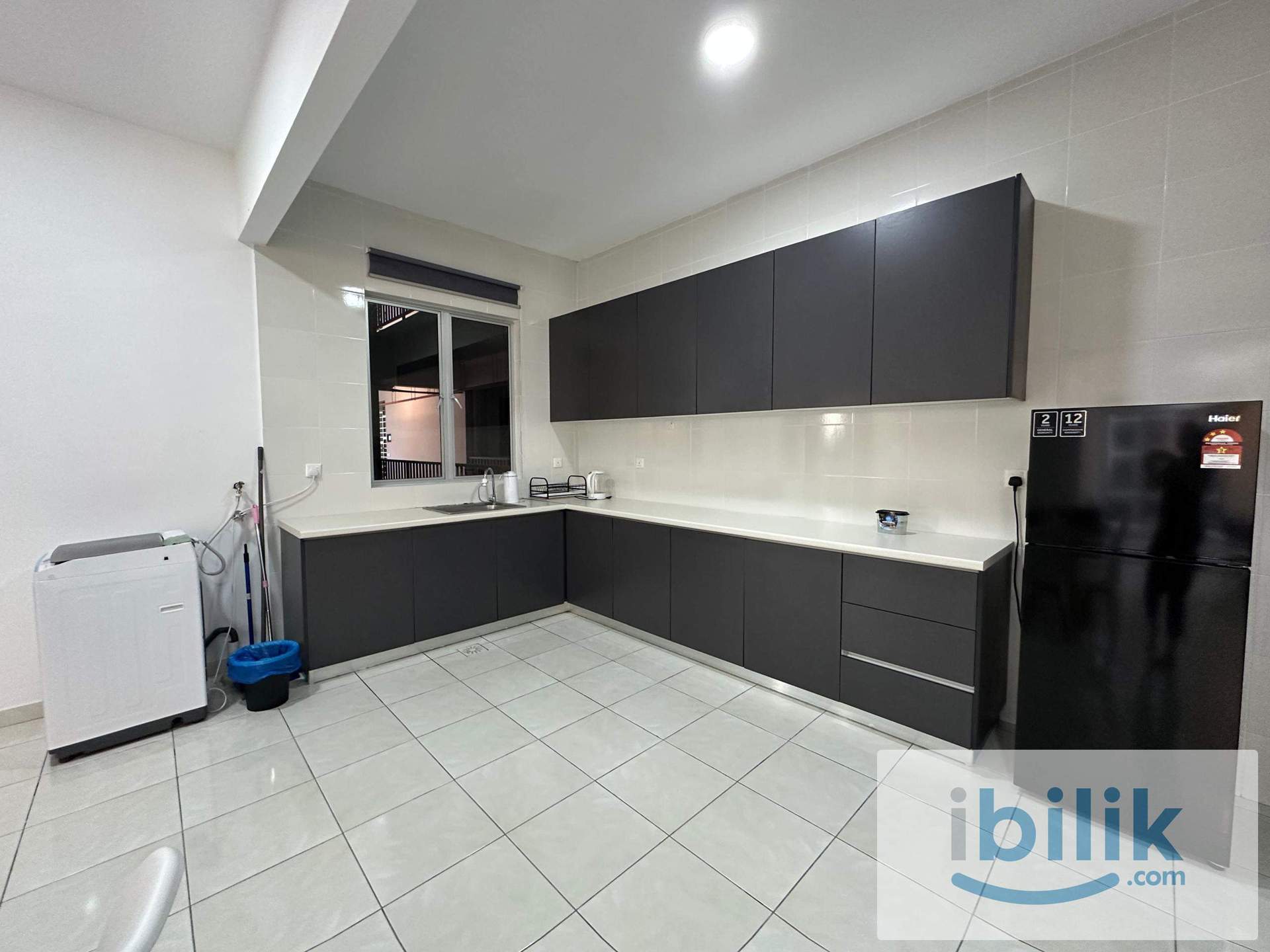FULLY FURNISHED 3 Bedroom Apartment near Kajang 2 - Image 6