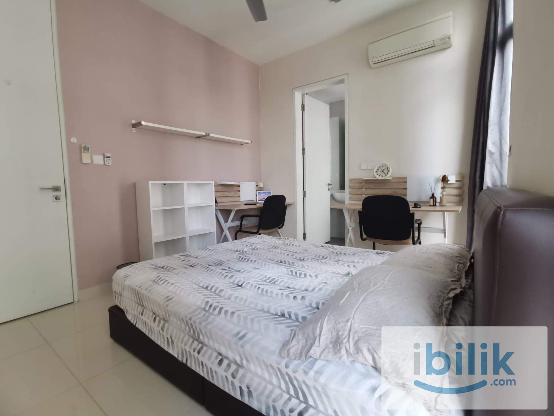 A-18-D1/Medium Ensuite Room - Image 1