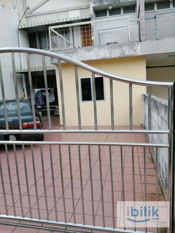 Single Room - Image 1