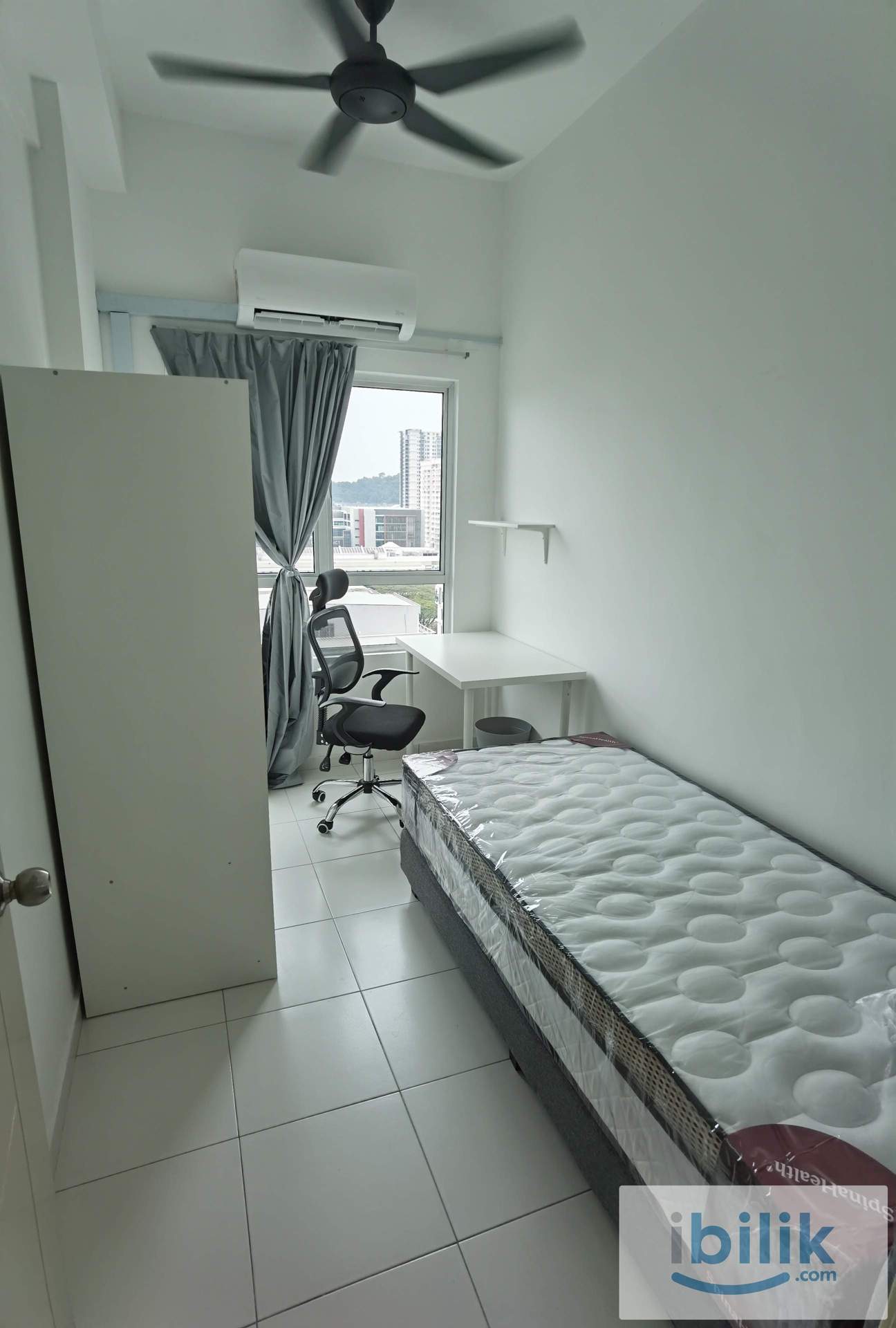 Single Room at The One, Bayan Baru - Image 3