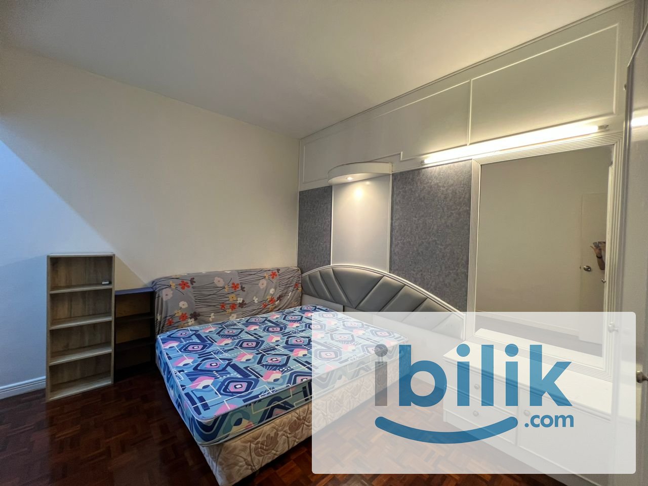 Suite Room with balcony - Image 1