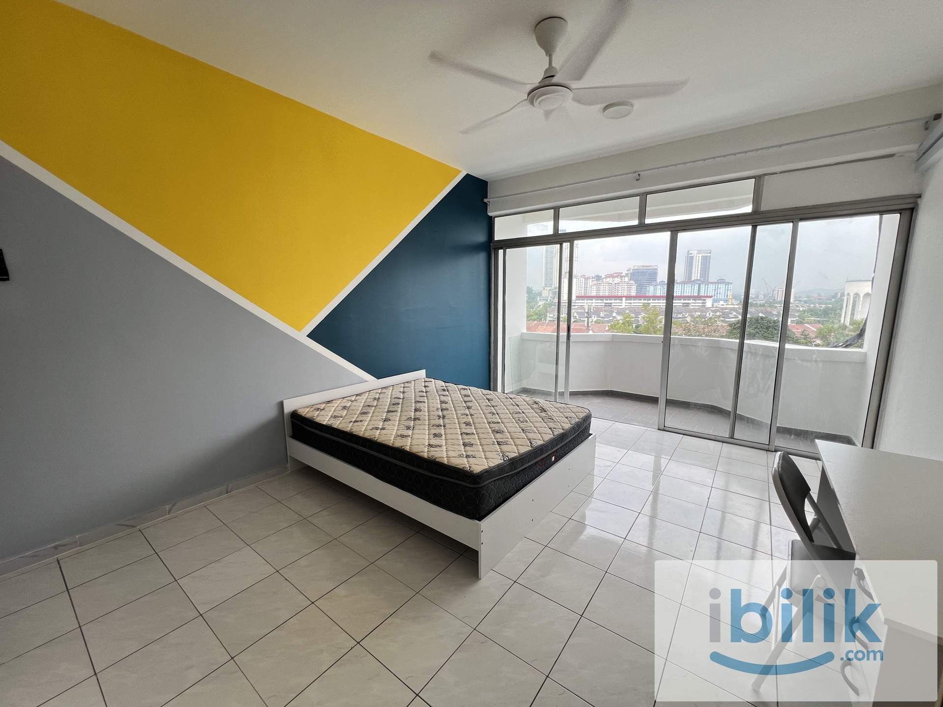 Fully Furnished Middle Bedroom at Bukit OUG Condo - Image 1