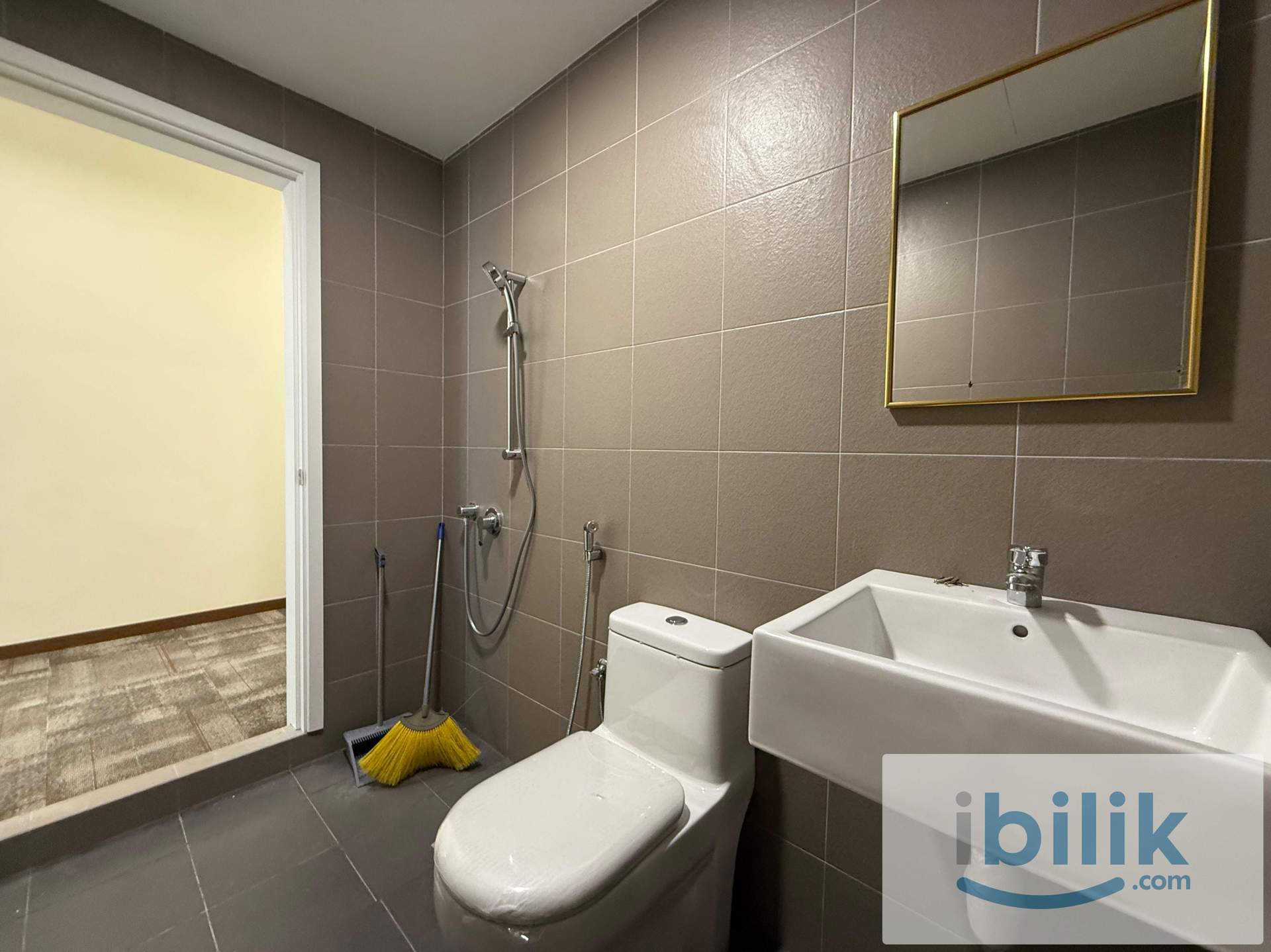 Bedroom 3 for rent @ Verve Suites KL South, Old Klang Road - Image 5