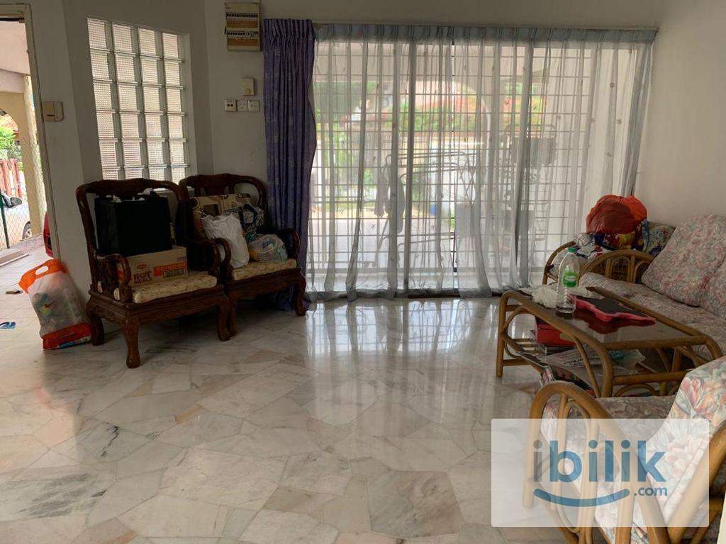 Middle Room for Rent - Image 3