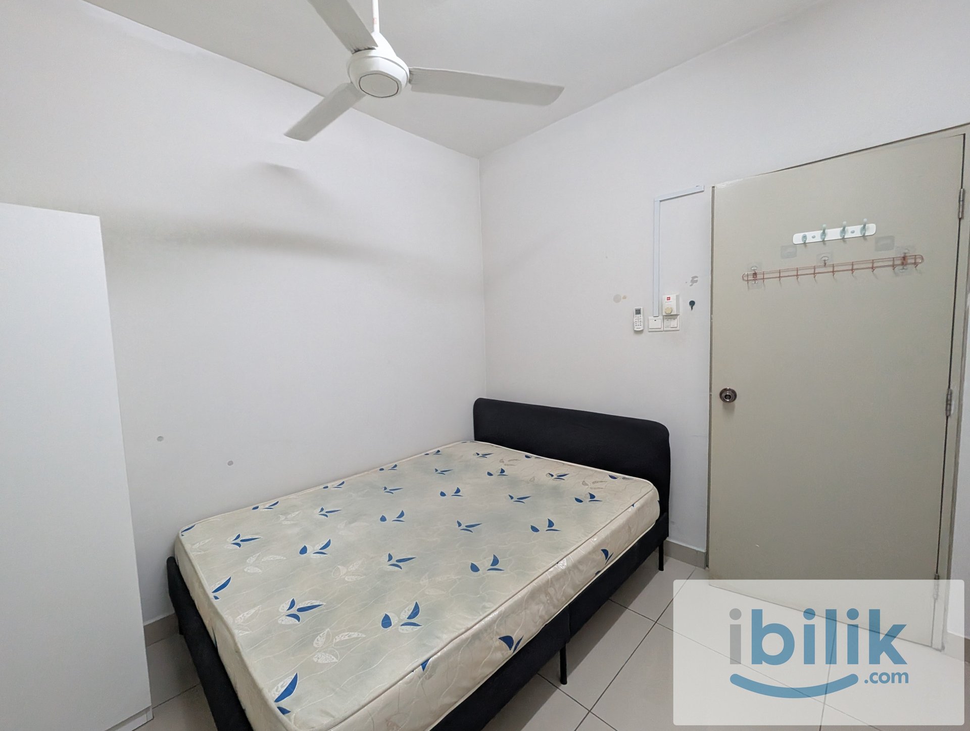 Original Single Room with Decent Furniture, Pacific Place, Ara Damansara - Image 2