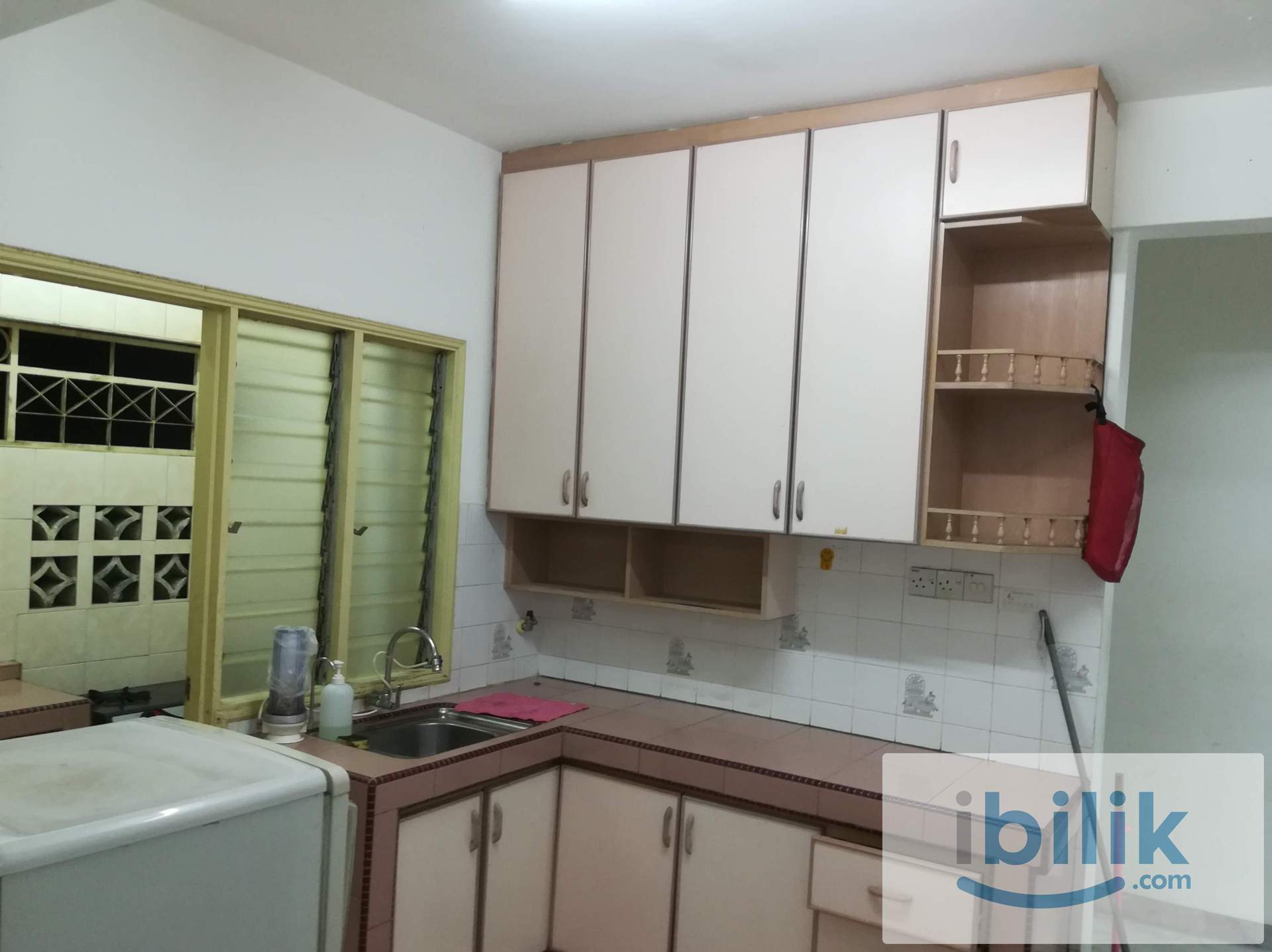 medium room - Image 1