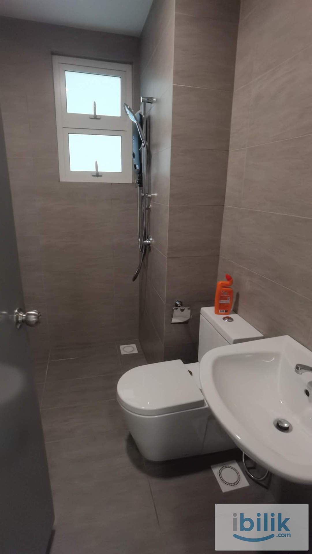 RM850 Middle Room For Rent to Single Person - Image 3