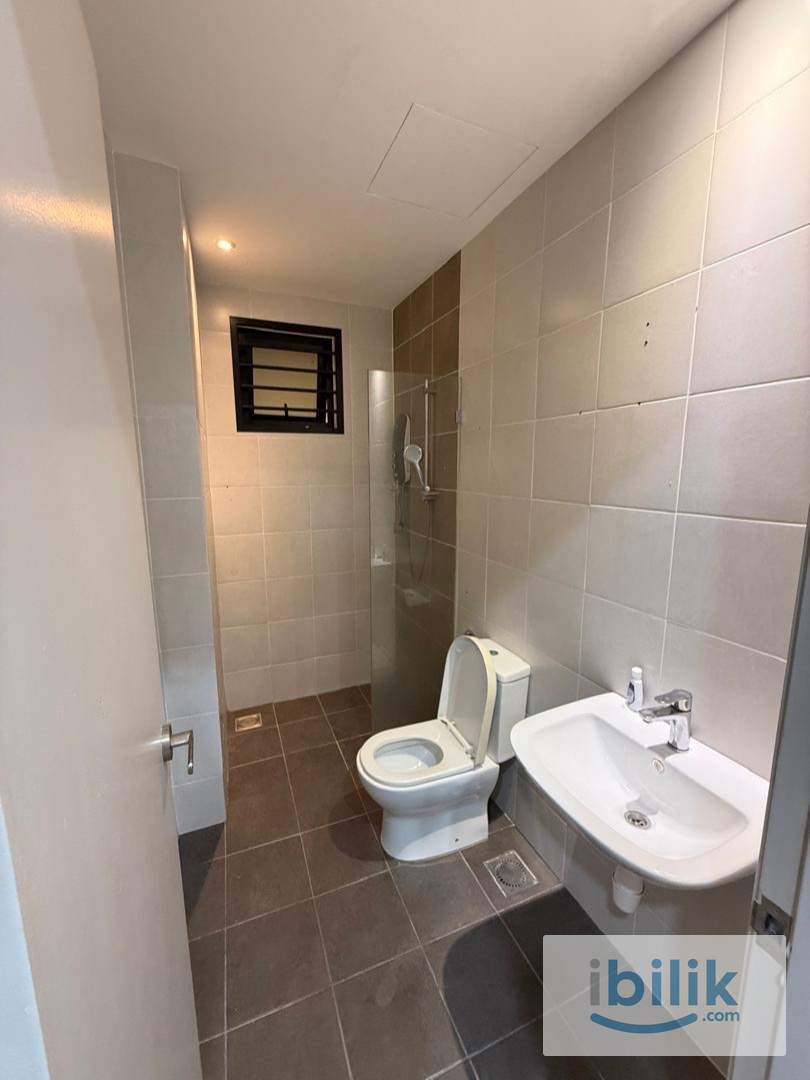 🏠Single room for rent @ OKR (Female only) - Image 5