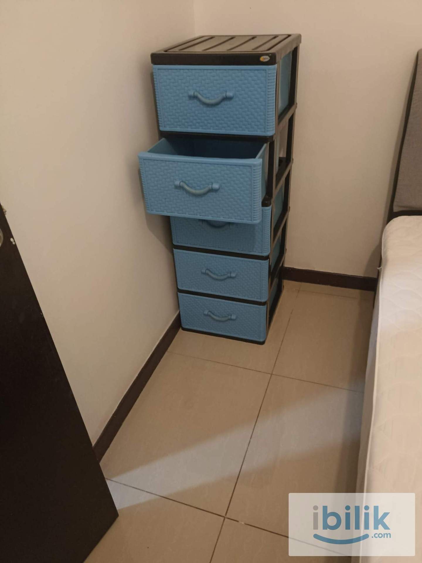Fully Furnished Single Room at Molek Regency, Johor Bahru - Image 5