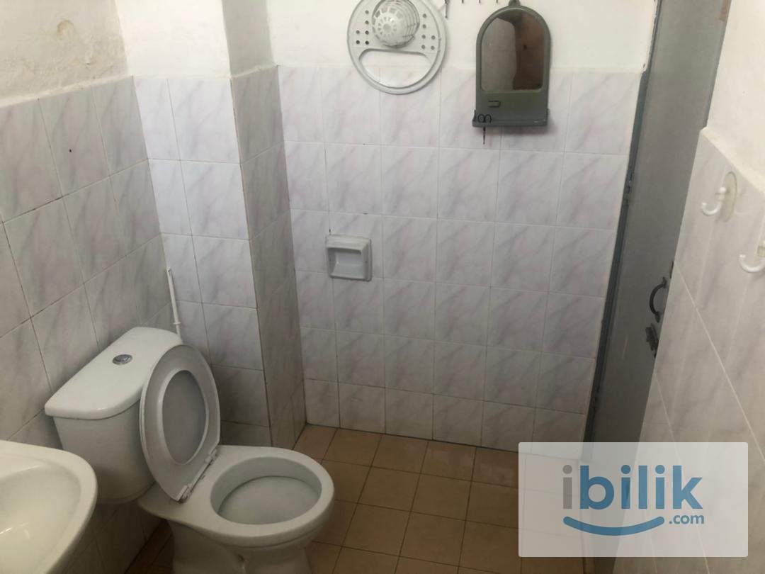 fully furnished Middle Room at Bandar Seri Alam, Pasir Gudang - Image 3